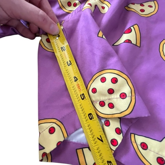 Purple pizza print swim trunks with 3 pockets & secure key loop in back pocket - Picture 6 of 6
